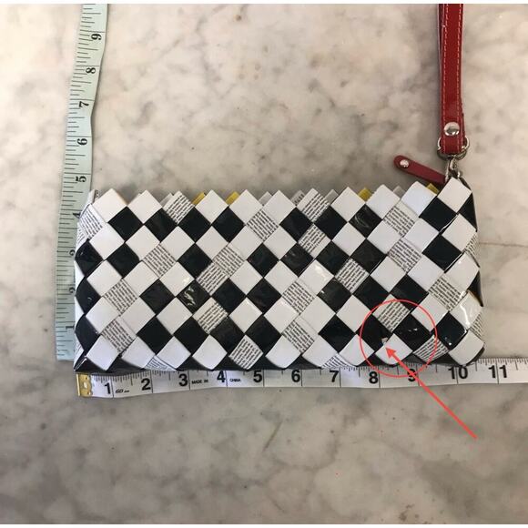 90s Nahui Ollin Artisan handcrafted recycled candy wrapper wristlet - Picture 7 of 7